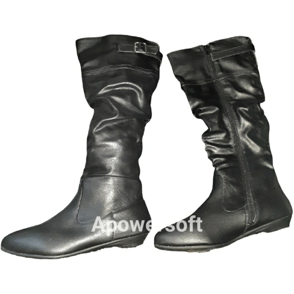New womens black boots